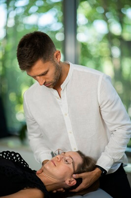 terapia manualna holistyczna